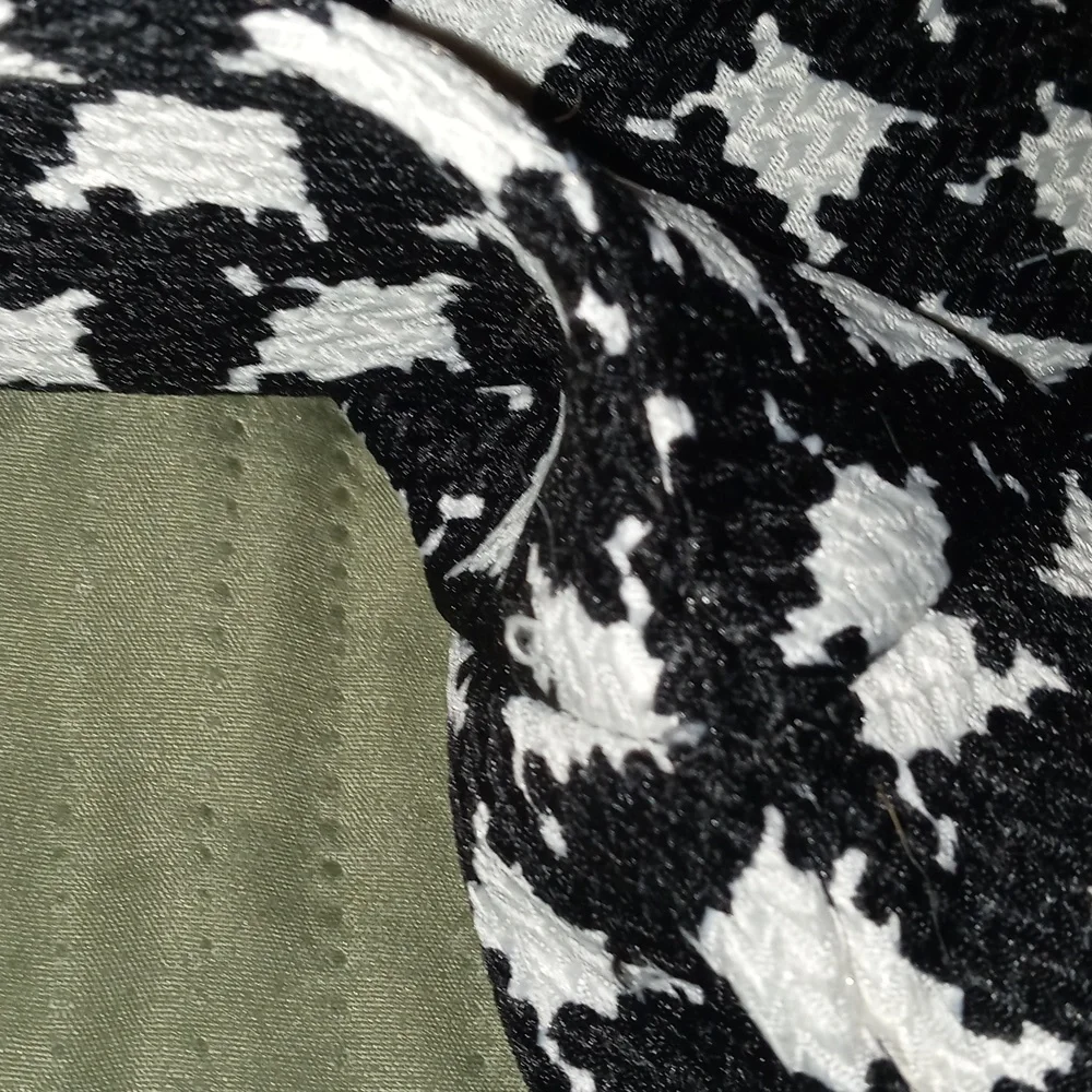Retro Threads Jacket - Picture 10 of 11